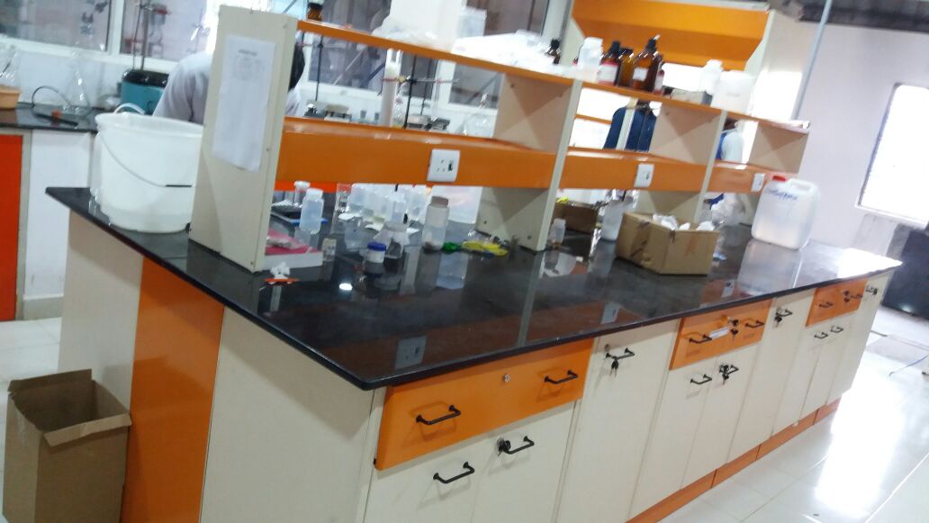 lab furniture manufacturers in bharuch